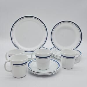 Vintage Corelle Indigo Dinnerware Set 16-Pc 1980's Discontinued Made In USA